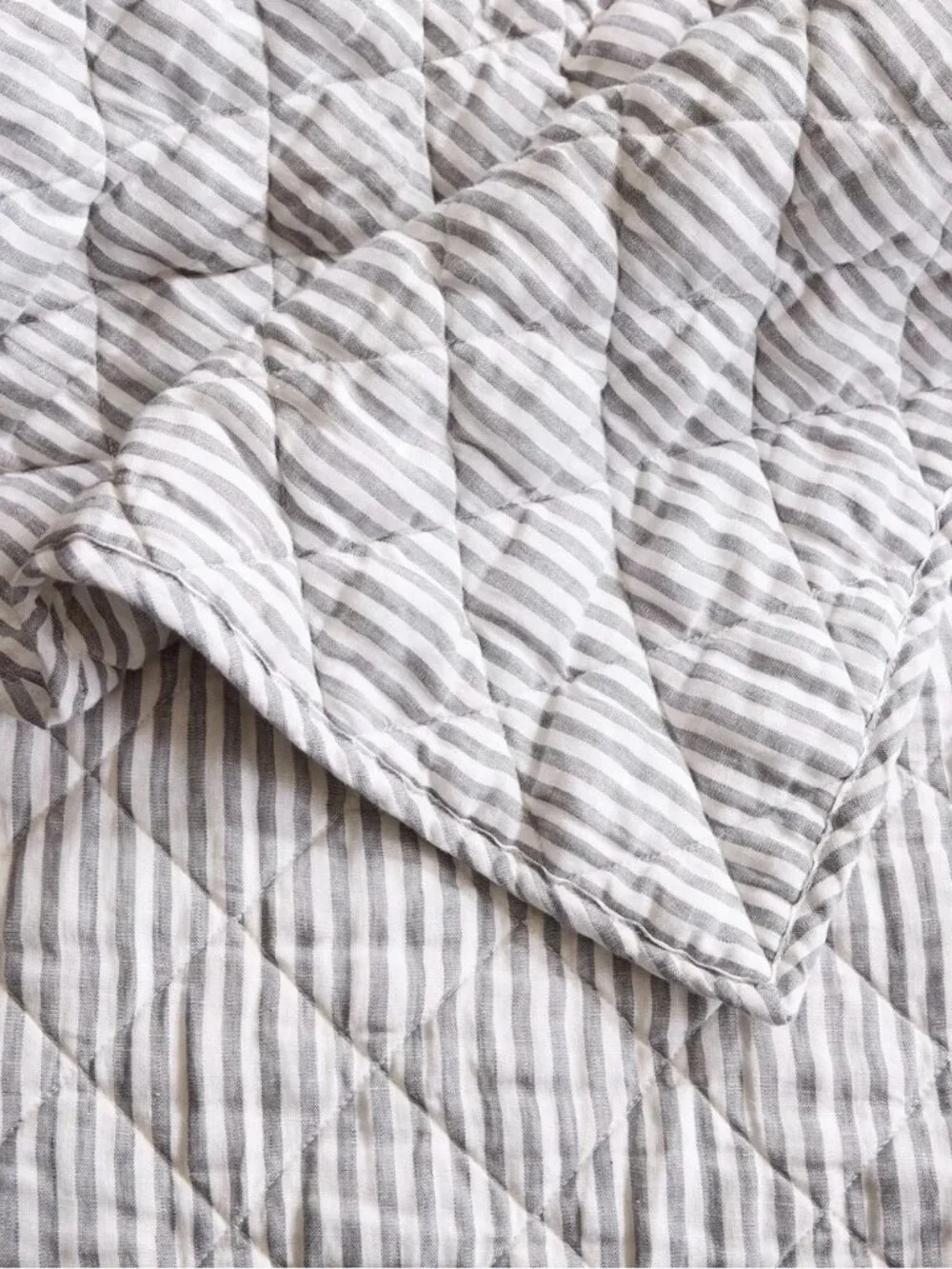NWT Quince 100% European Linen Stripe Quilt Gray White King Cal King
